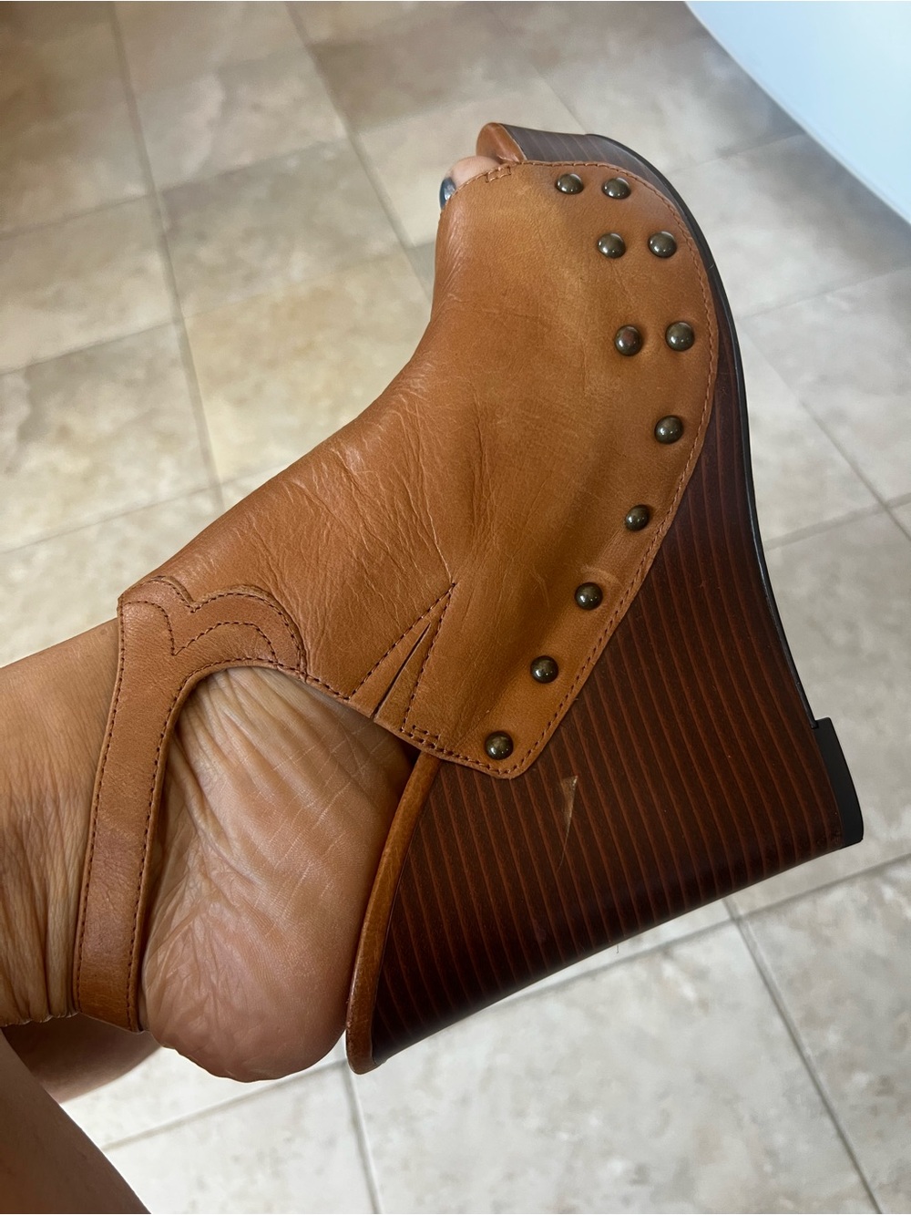 Jessica Simpson Brown Leather Platform Wedge Heel Studded Boho Western Size 9 - Picture 4 of 9